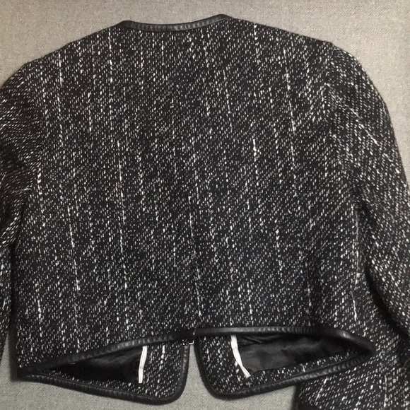 Tweed cropped jacket - Picture 3 of 4